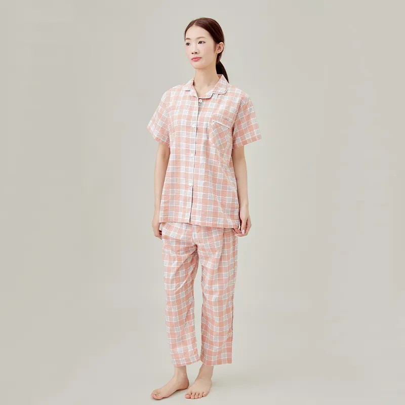 Женская пижама из ткани сирсакер, окрашенной в пряже.43