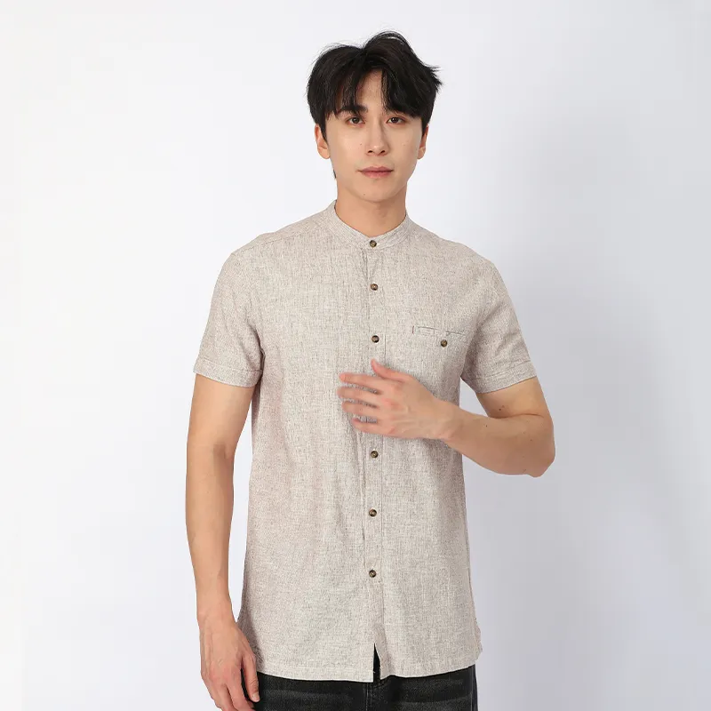 Рубашка из льна и хлопка с коротким рукавом, ткань, окрашенная в пряже.e-3